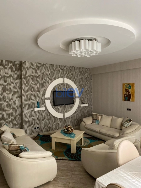 Aylıq Kirayə 3 otaqlı Yeni Tikili bina evi  170m², Bakı