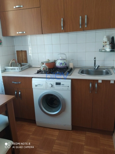 Aylıq Kirayə 1 otaqlı Köhnə Tikili bina evi  40m², Bakı