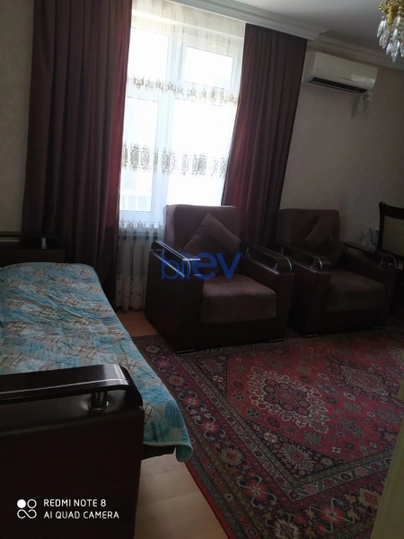 Aylıq Kirayə 1 otaqlı Köhnə Tikili bina evi  40m², Bakı