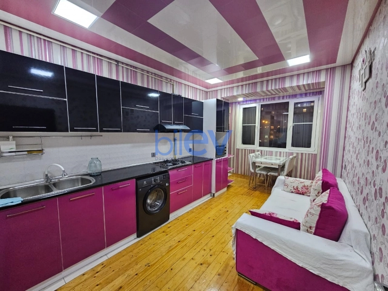 Aylıq Kirayə 2 otaqlı Köhnə Tikili bina evi  60m², Bakı