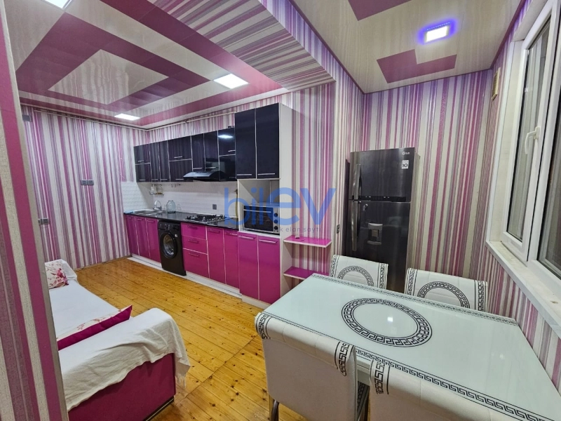 Aylıq Kirayə 2 otaqlı Köhnə Tikili bina evi  60m², Bakı