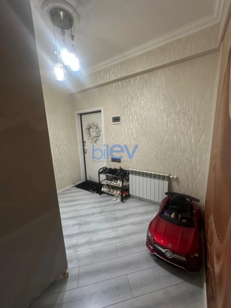 Aylıq Kirayə 2 otaqlı Yeni Tikili bina evi  85m², Bakı