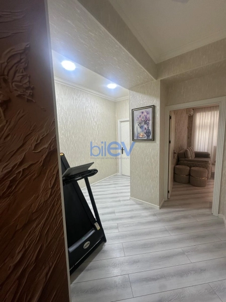 Aylıq Kirayə 2 otaqlı Yeni Tikili bina evi  85m², Bakı