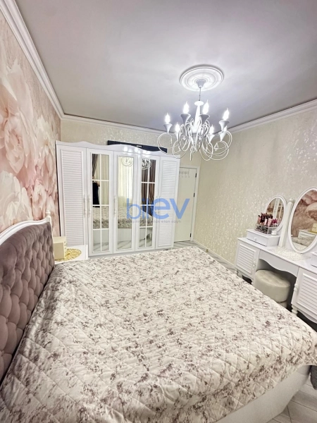 Aylıq Kirayə 2 otaqlı Yeni Tikili bina evi  85m², Bakı
