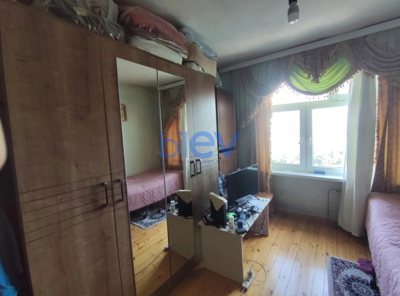 Satış 2 otaqlı Köhnə Tikili bina evi  40m², Bakı