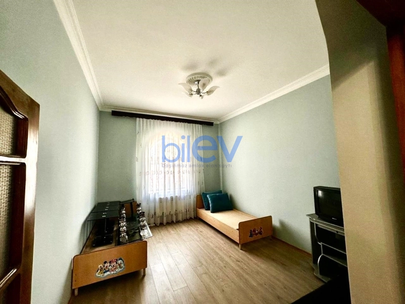 Aylıq Kirayə 3 otaqlı Həyət evi  125m², Bakı