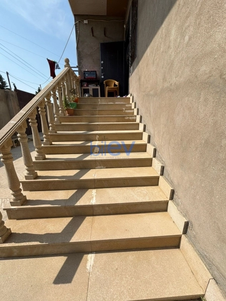 Satış 4 otaqlı Həyət evi  169m², Bakı