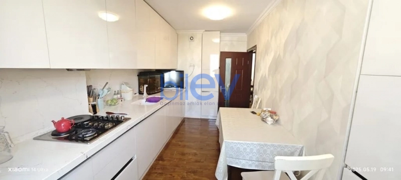 Aylıq Kirayə 3 otaqlı Köhnə Tikili bina evi  70m², Bakı