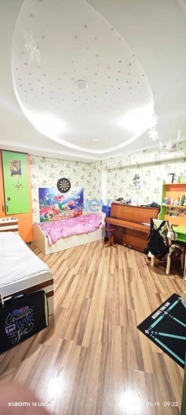 Aylıq Kirayə 3 otaqlı Köhnə Tikili bina evi  70m², Bakı