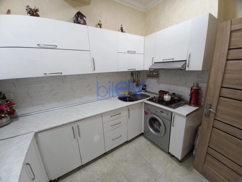 Satış 2 otaqlı Yeni Tikili bina evi  82m², Bakı