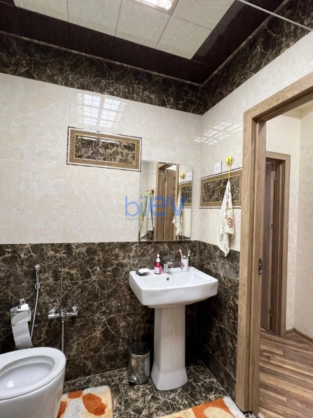 Satış 2 otaqlı Yeni Tikili bina evi  82m², Bakı