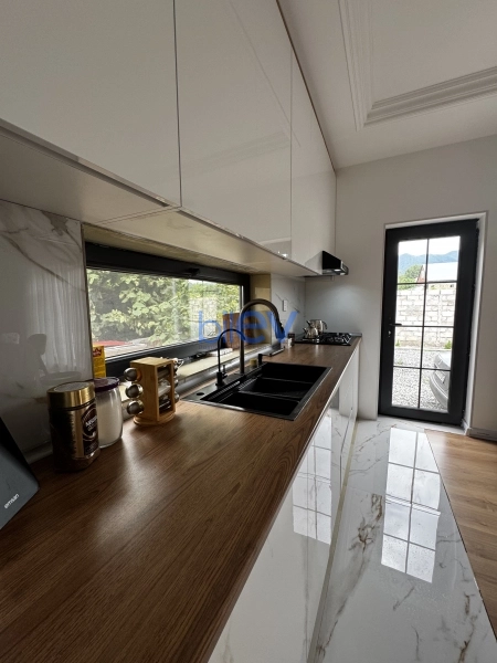 Günlük Kirayə 3 otaqlı Bağ evi  80m², Qax