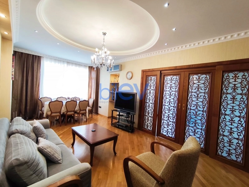 Aylıq Kirayə 2 otaqlı Yeni Tikili bina evi  100m², Bakı