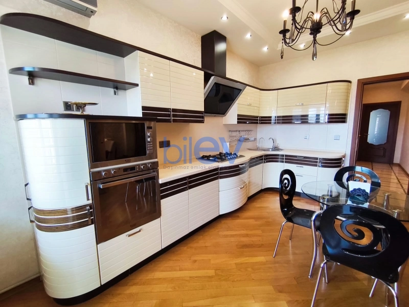Aylıq Kirayə 2 otaqlı Yeni Tikili bina evi  100m², Bakı