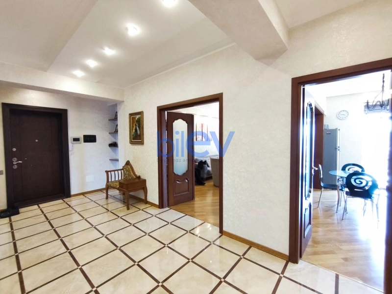 Aylıq Kirayə 2 otaqlı Yeni Tikili bina evi  100m², Bakı