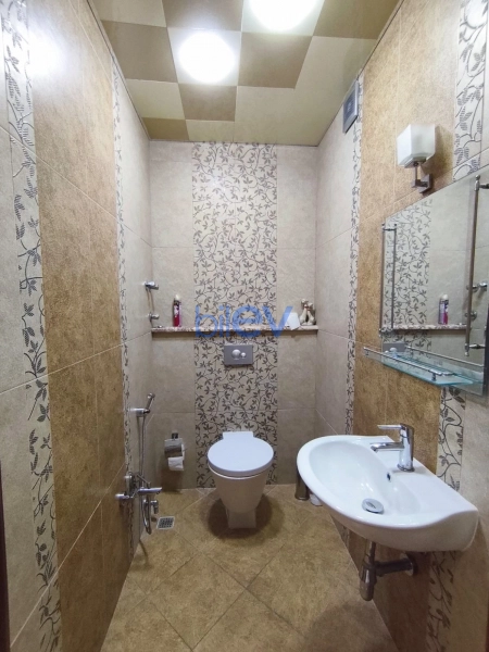 Aylıq Kirayə 2 otaqlı Yeni Tikili bina evi  100m², Bakı