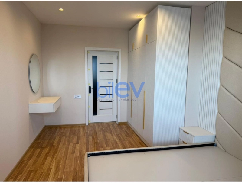 Satış 2 otaqlı Yeni Tikili bina evi  70m², Bakı
