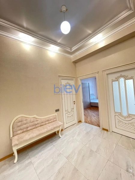 Aylıq Kirayə 2 otaqlı Yeni Tikili bina evi  60m², Bakı
