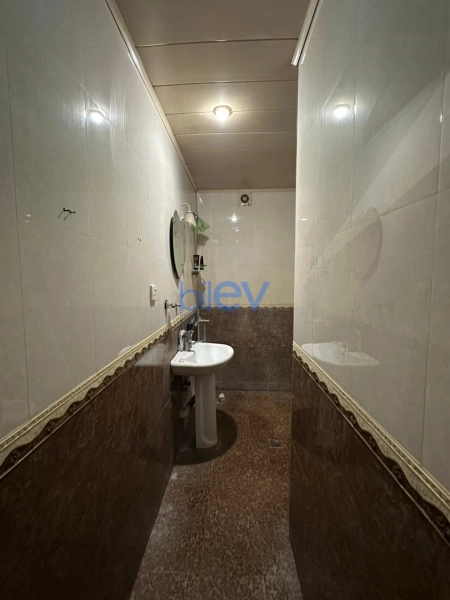 Aylıq Kirayə 3 otaqlı Yeni Tikili bina evi  68m², Bakı