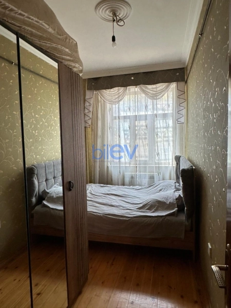 Aylıq Kirayə 3 otaqlı Yeni Tikili bina evi  68m², Bakı