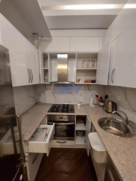 Aylıq Kirayə 2 otaqlı Yeni Tikili bina evi  65m², Bakı