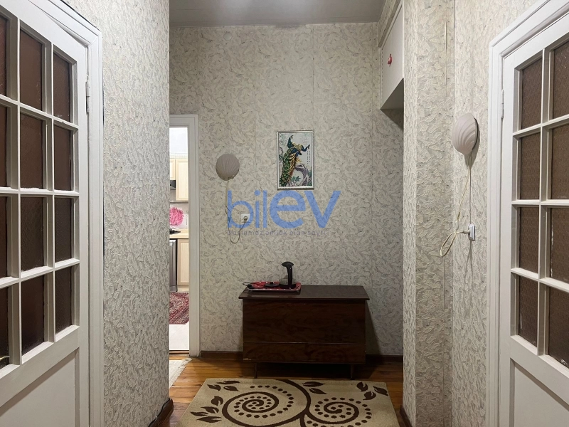 Aylıq Kirayə 3 otaqlı Köhnə Tikili bina evi  100m², Bakı