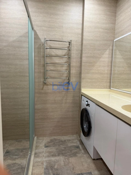 Satış 2 otaqlı Yeni Tikili bina evi  70m², Bakı