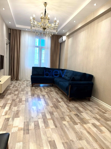 Satış 2 otaqlı Yeni Tikili bina evi  70m², Bakı