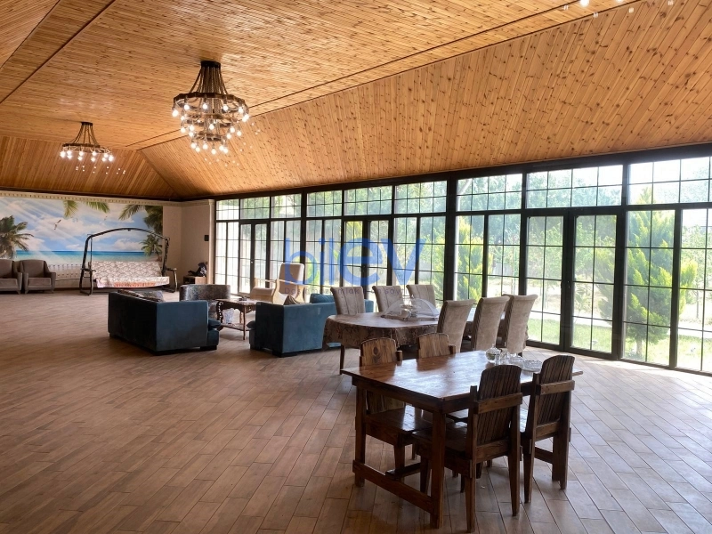 Aylıq Kirayə 5 otaqlı Bağ evi  352m², Bakı
