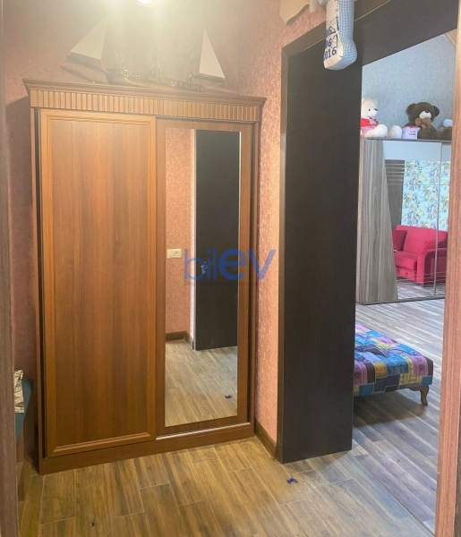 Aylıq Kirayə 5 otaqlı Bağ evi  352m², Bakı