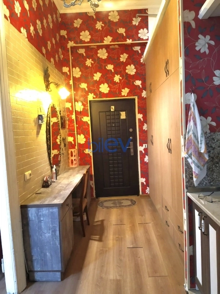 Aylıq Kirayə 2 otaqlı Köhnə Tikili bina evi  60m², Bakı