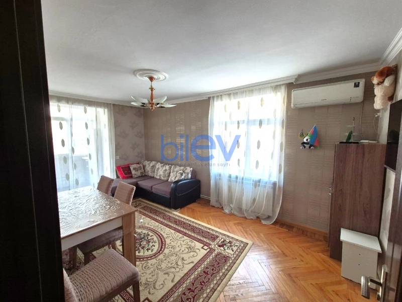 Aylıq Kirayə 2 otaqlı Köhnə Tikili bina evi  50m², Bakı