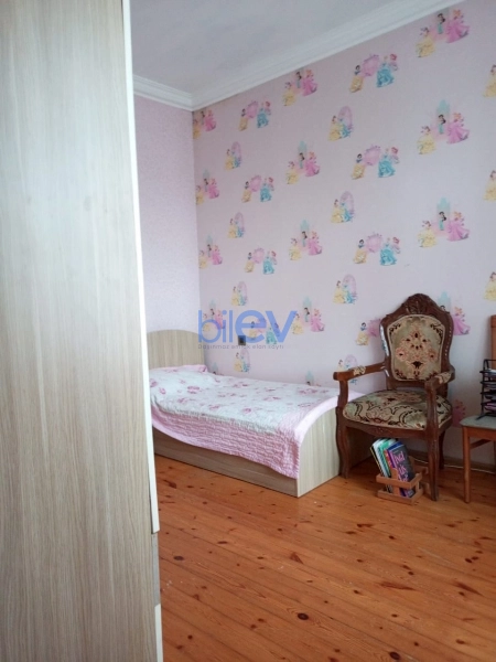 Satış 4 otaqlı Həyət evi  180m², Bakı