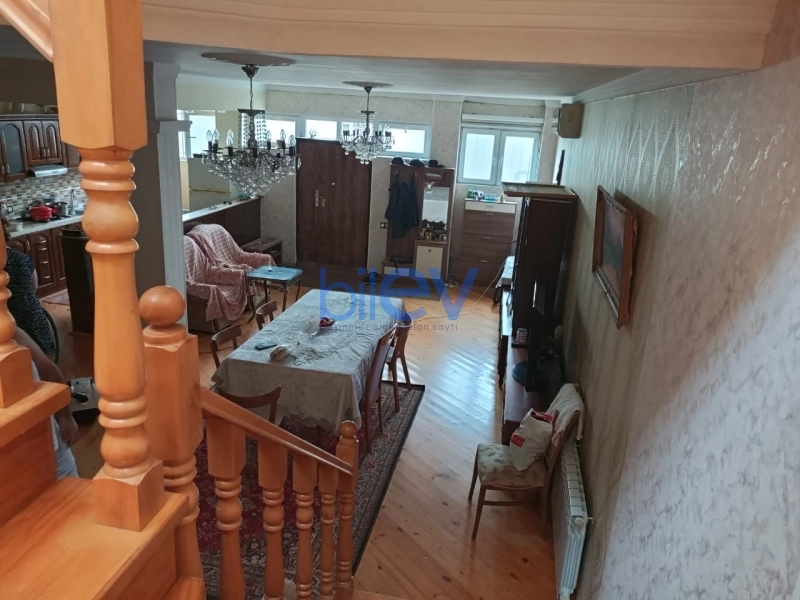 Satış 4 otaqlı Həyət evi  180m², Bakı