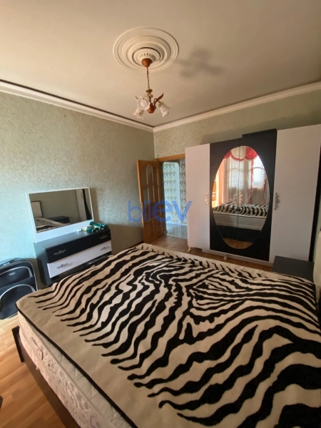 Aylıq Kirayə 3 otaqlı Köhnə Tikili bina evi  100m², Bakı