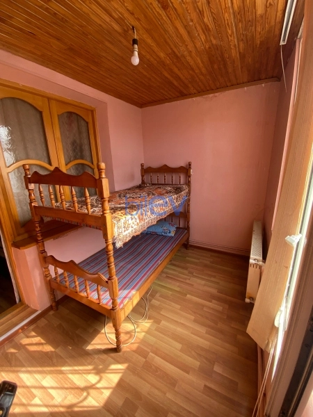 Aylıq Kirayə 3 otaqlı Köhnə Tikili bina evi  100m², Bakı