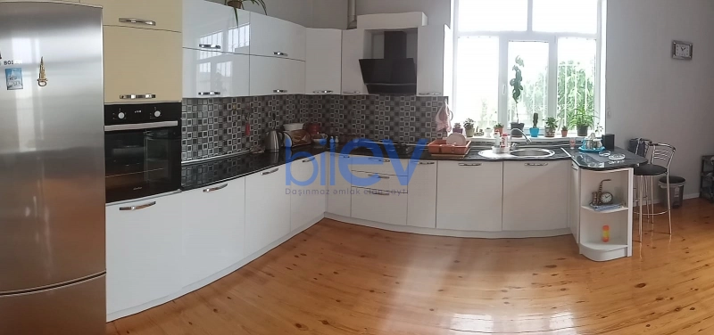 Satış 5 otaqlı Villa  200m², Bakı