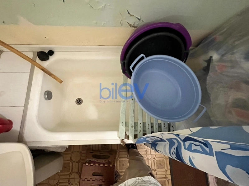 Aylıq Kirayə 3 otaqlı Yeni Tikili bina evi  92m², Bakı