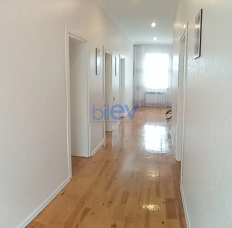 Satış 5 otaqlı Villa  200m², Bakı