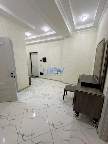 Aylıq Kirayə 2 otaqlı Yeni Tikili bina evi  76m², Bakı