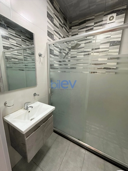 Aylıq Kirayə 2 otaqlı Yeni Tikili bina evi  76m², Bakı