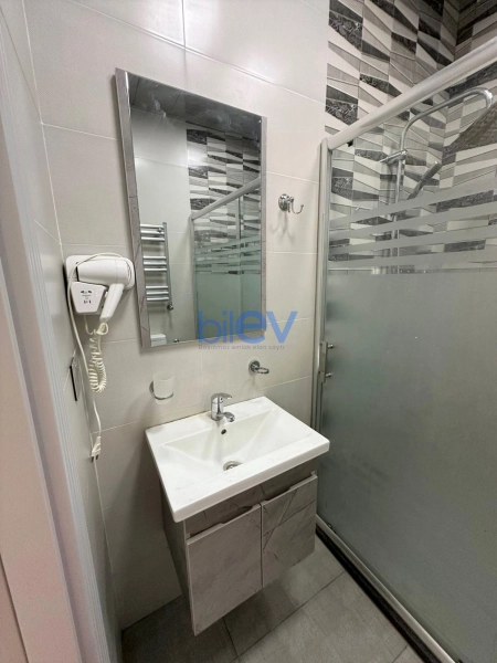 Aylıq Kirayə 2 otaqlı Yeni Tikili bina evi  76m², Bakı