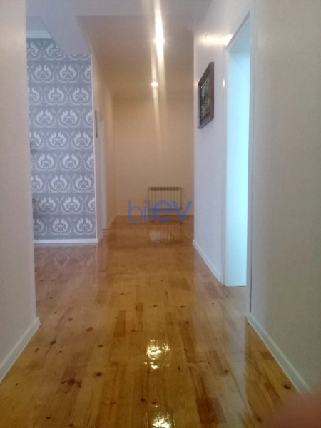 Satış 5 otaqlı Həyət evi  200m², Bakı