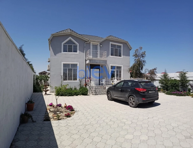 Satış 5 otaqlı Həyət evi  200m², Bakı