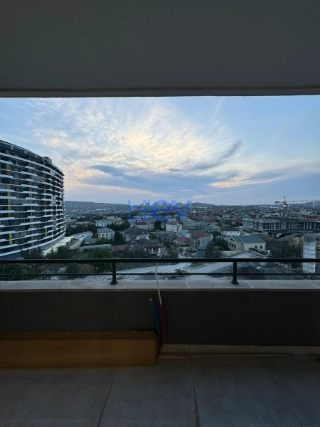 Satış 2 otaqlı Yeni Tikili bina evi  70m², Bakı