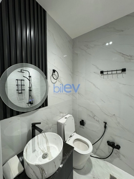 Satış 2 otaqlı Yeni Tikili bina evi  70m², Bakı