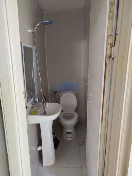 Aylıq Kirayə 3 otaqlı Köhnə Tikili bina evi  70m², Bakı