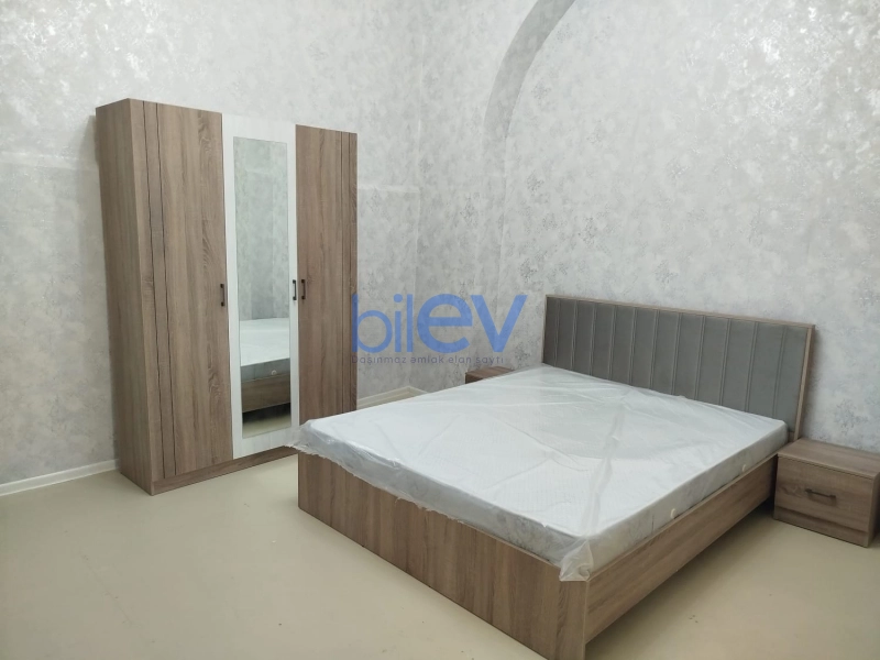 Aylıq Kirayə 3 otaqlı Köhnə Tikili bina evi  70m², Bakı