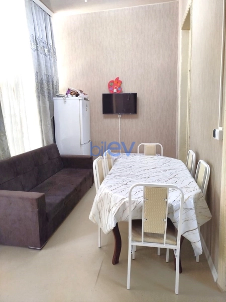 Aylıq Kirayə 3 otaqlı Köhnə Tikili bina evi  70m², Bakı