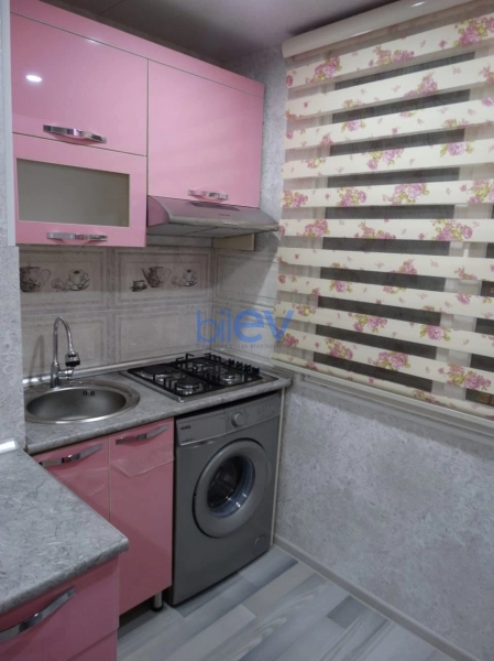 Aylıq Kirayə 2 otaqlı Köhnə Tikili bina evi  50m², Bakı